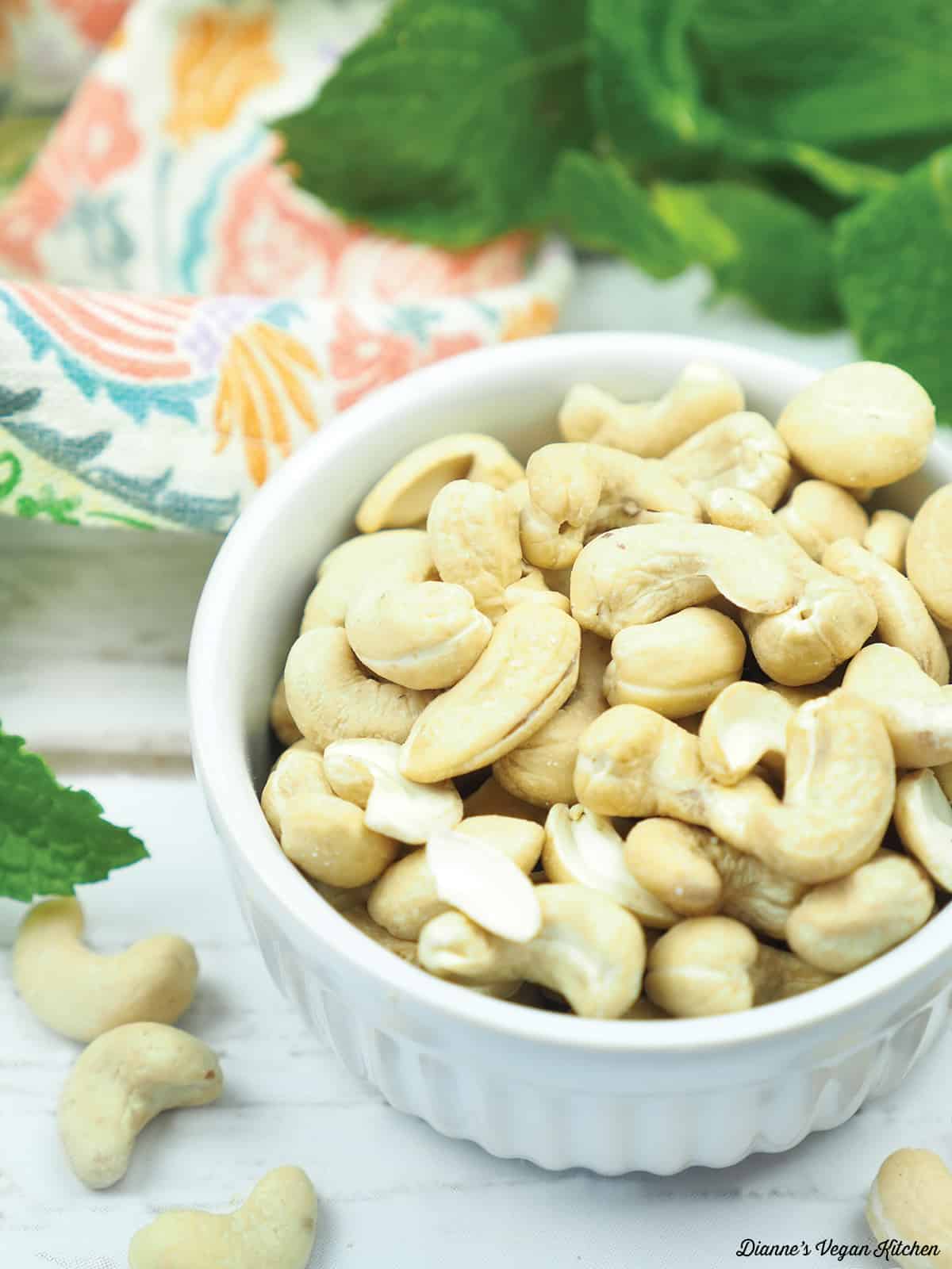 Cashews in a small bowl